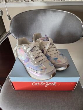 Cat & Jack Kids Iridescent Lavender-White Sneakers